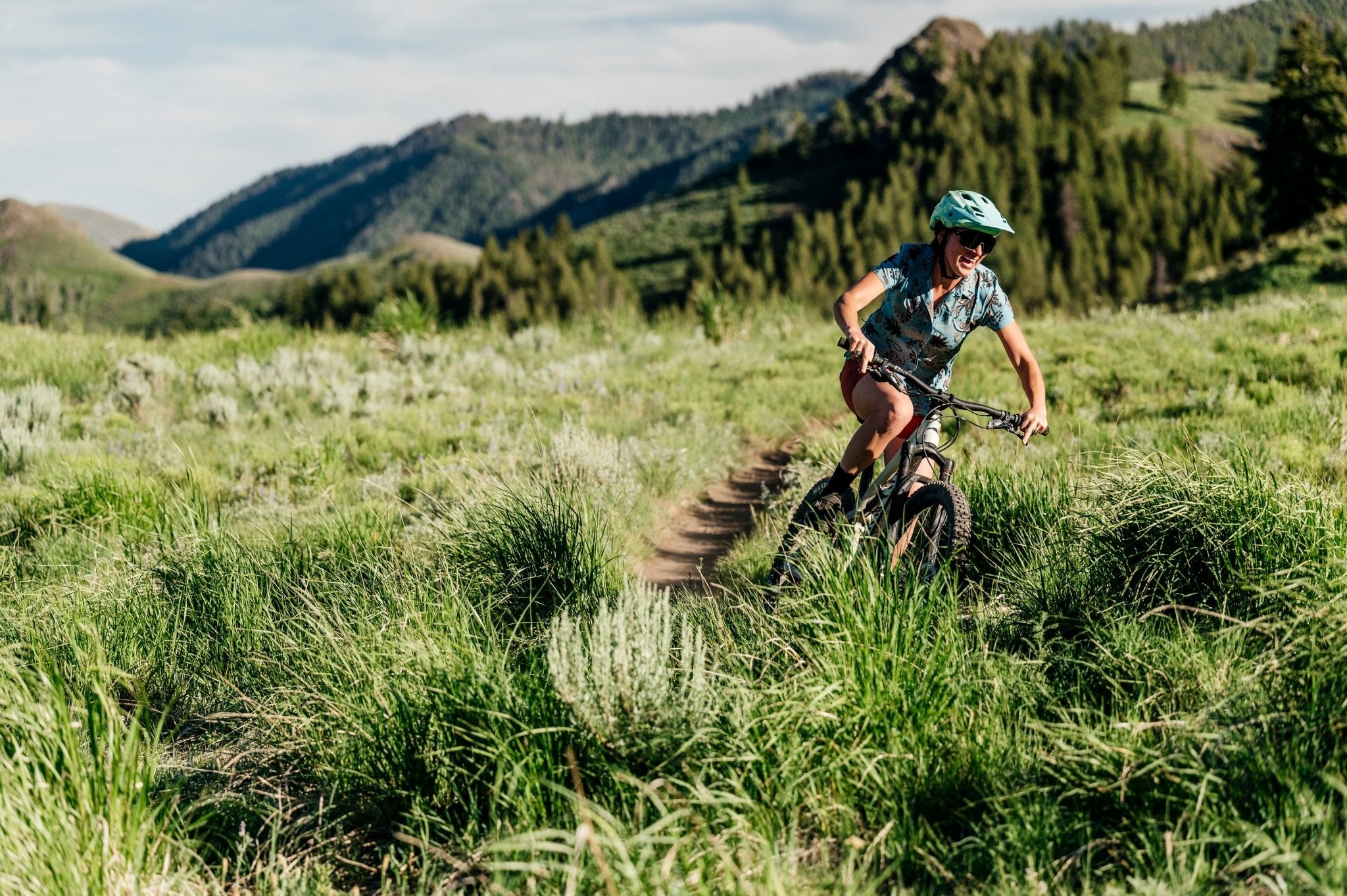 Women's Spring Bottoms - Club Ride Apparel